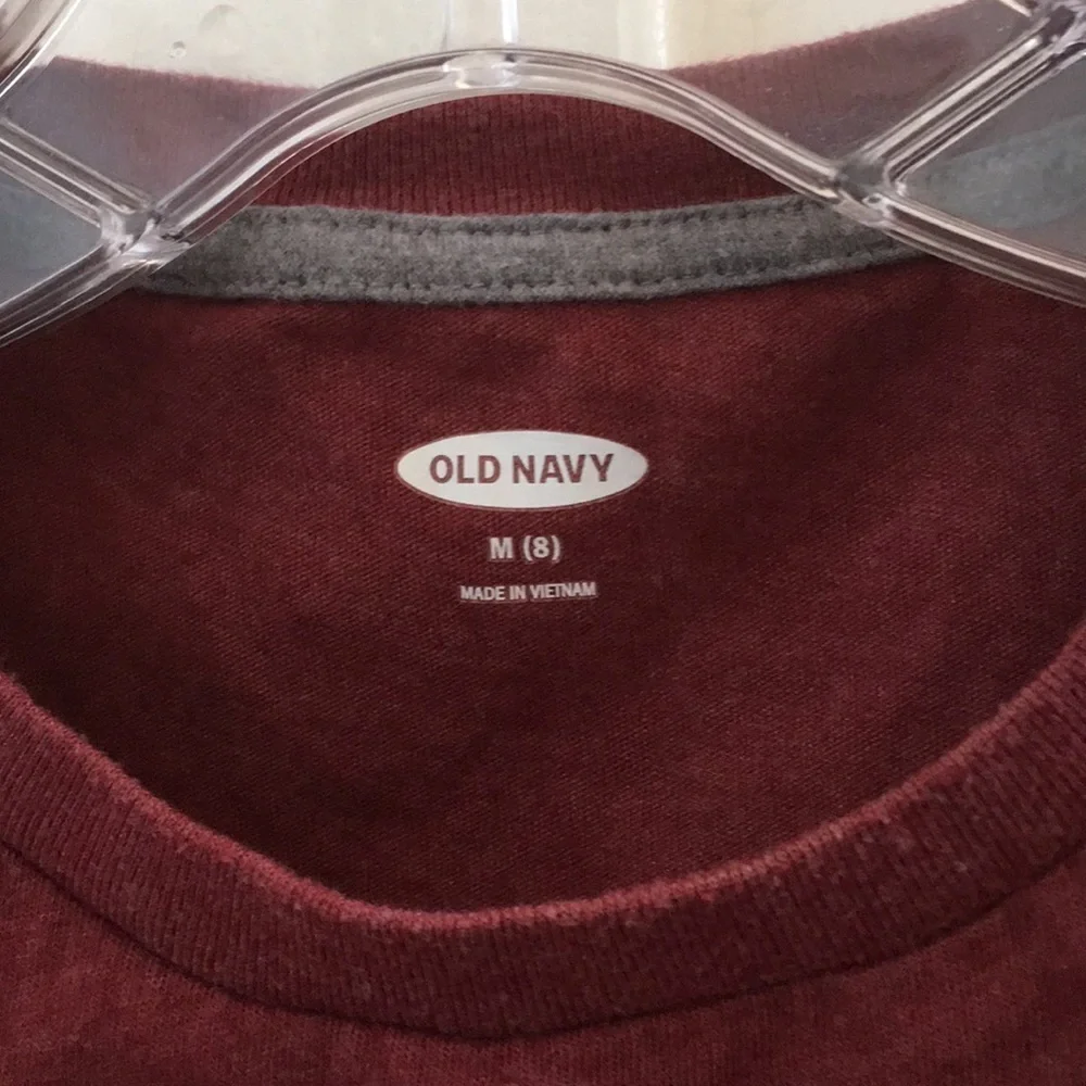 Children’s long sleeved old navy tee medium